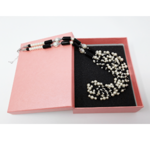 Monochrome Pearl Sway Necklace by HMJServices